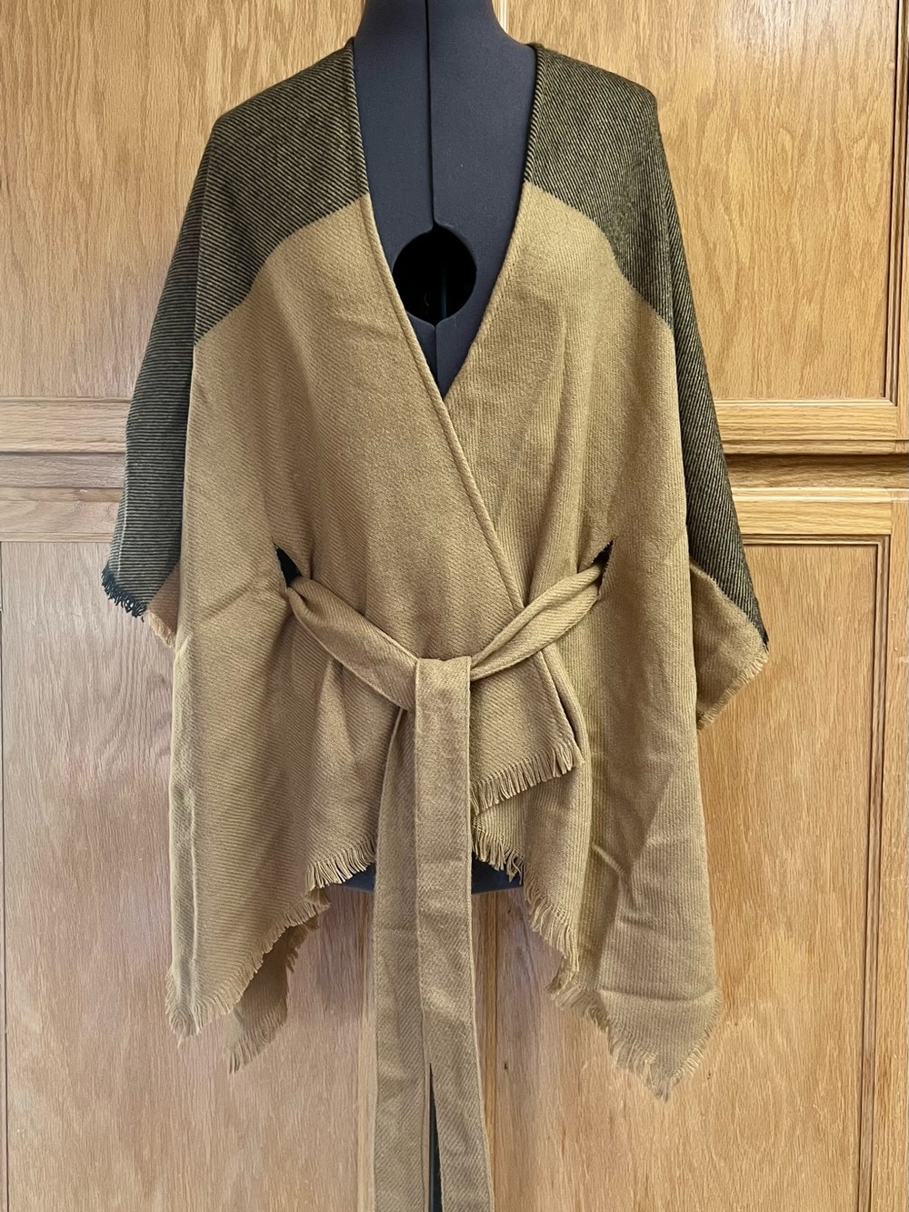 LC Lauren Conrad Two-Tone Wrap Poncho in Camel and Olive